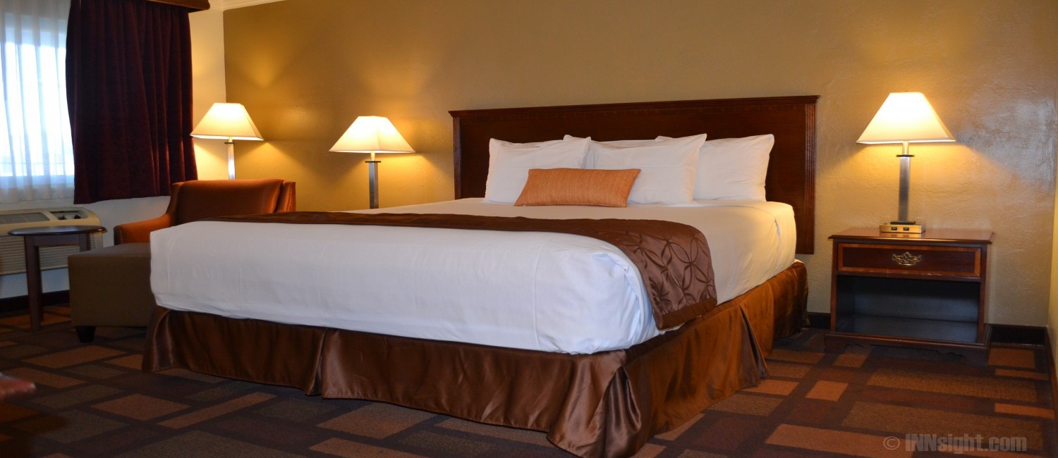 Family-friendly Accommodations At Days Inn Lodi