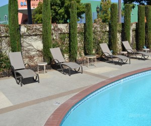 Days Inn & Suites Lodi - Days Inn Lodi Heated Pool