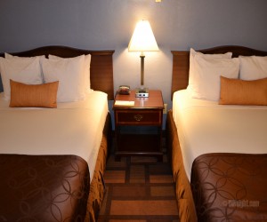 Days Inn & Suites Lodi - Days Inn Lodi Family Accommodations